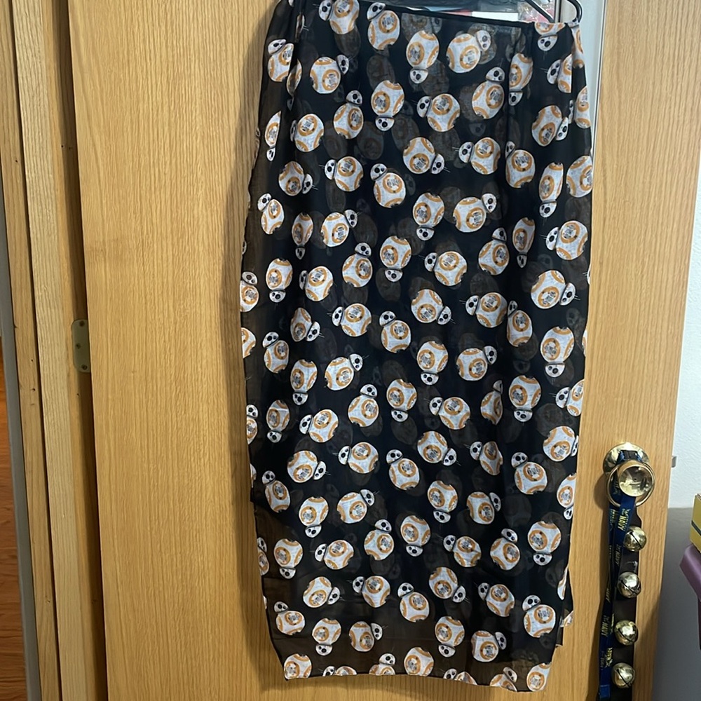 Star Wars BB8 droid robot The Force Awakens scarf lightweight black white orange